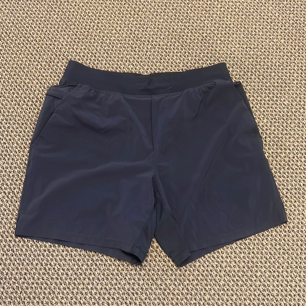Lululemon T. H. E. Linerless Short 7" - Black - XL